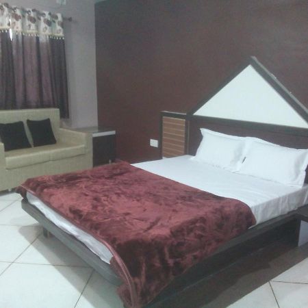 Hotel Palash Regency Bhagor Ngoại thất bức ảnh